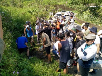 參與植樹活動民眾(新竹林區管理處提供)