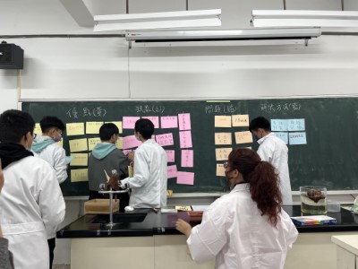 嘉義大學團隊帶領新竹高中學生思考原生與外來種的差異