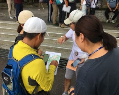 定向運動地圖與指北針操作(東眼山自然教育中心提供)