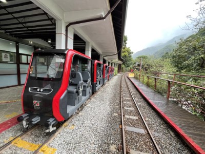 烏來台車深具林業文化及觀光遊憩體驗設施(林業保育署新竹分署提供)